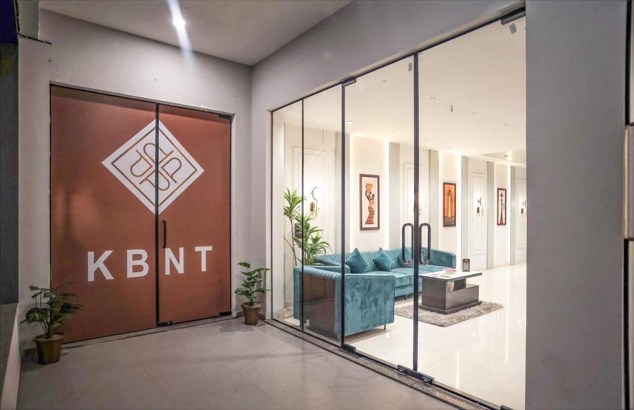 Hotel The Parker Inn By Kbnt Group Surat Eksteriør bilde